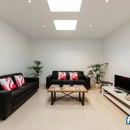 Lovely 3-bed With Studio In Playa Blanca Βίλα Πλάγια Μπλάνκα